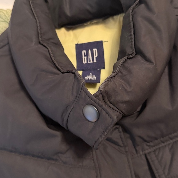 Vintage Y2K GAP Black Puffer Vest with High Collar - Picture 2 of 7